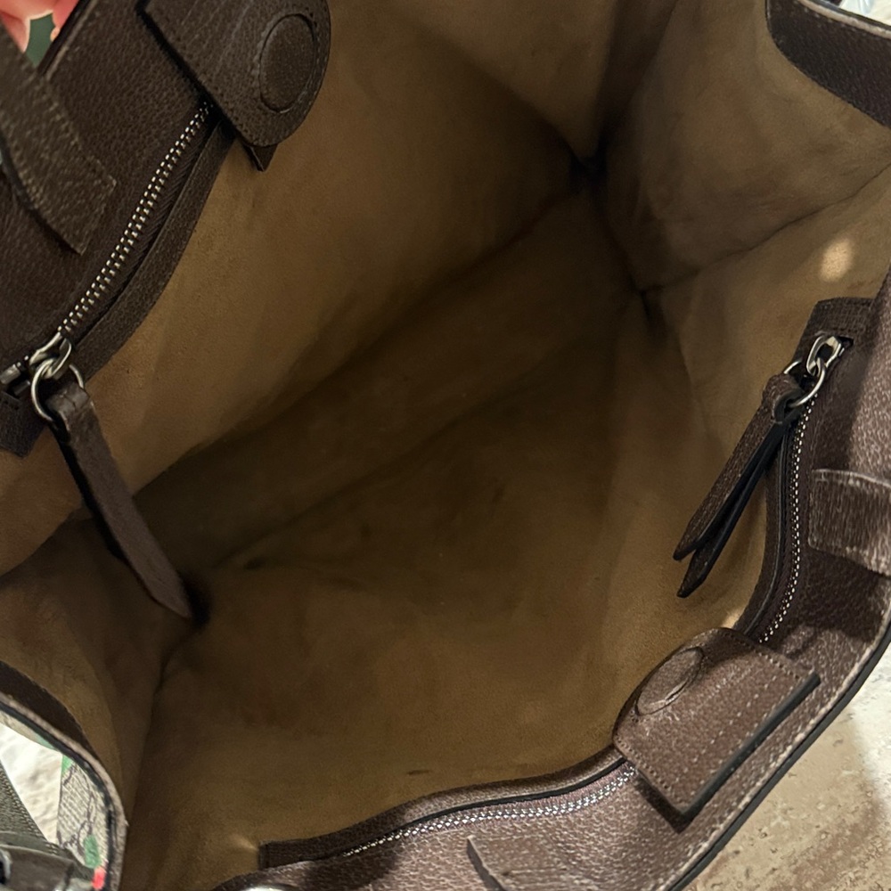 Gucci GG Supreme Monogram Tian Vertical Tote - Picture 8 of 11
